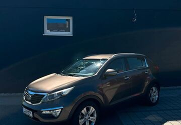 Kia Sportage 138.600 km 8.000 &euro; Chemnitz - Kaßberg 09112