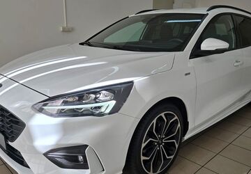 Ford Focus 116.500 km 15.990 &euro; Chemnitz 09114