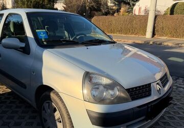 Renault Clio 88.000 km 2.800 &euro; Glauchau 08371