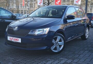 Skoda Fabia 89.969 km 10.990 &euro; Chemnitz 09113
