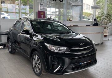 Kia Stonic 16.192 km 17.990 &euro; Annaberg-Buchholz 09456