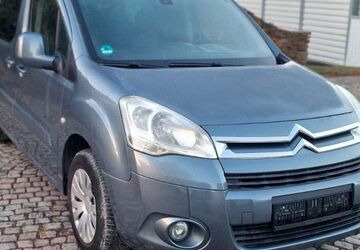 Citroen Berlingo 161.450 km 4.699 &euro; Siebenlehn Großschirma 09603