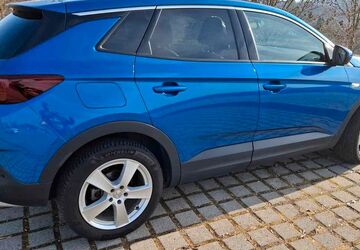 Opel Grandland (X) 99.990 km 10.890 &euro; Annaberg-Buchholz 09456