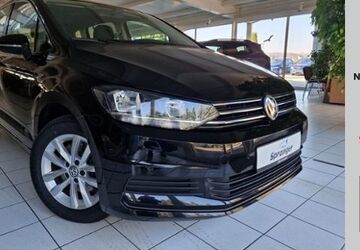 VW Touran 47.077 km 17.860 &euro; Glauchau 08371