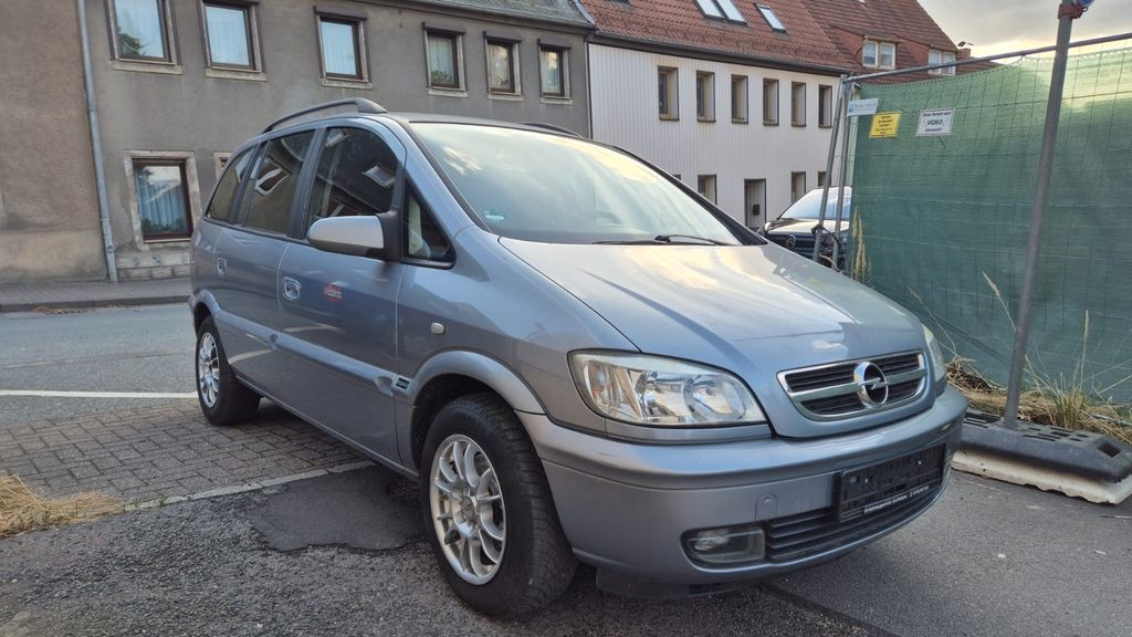 Opel Zafira 179.500 km 2.150 &euro; Frankenberg 09669
