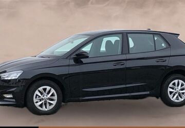 Skoda Fabia 4.500 km 17.850 &euro; Chemnitz-Röhrsdorf 09247