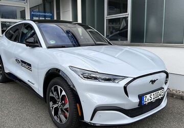 Ford Mustang Mach-E 35.000 km 38.990 &euro; Glauchau 08371