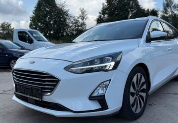 Ford Focus 100.000 km 13.999 &euro; Chemnitz 09114