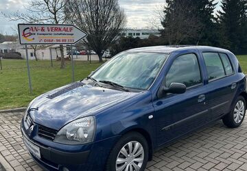 Renault Clio 115.231 km 2.400 &euro; Waldheim 04736