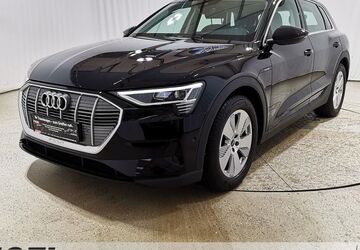 Audi e-tron 32.880 km 23.969 &euro; Chemnitz - Mittelbach 09224