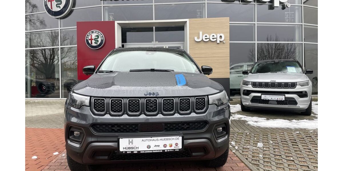 Jeep Compass 18.900 km 39.900 &euro; Chemnitz 09130