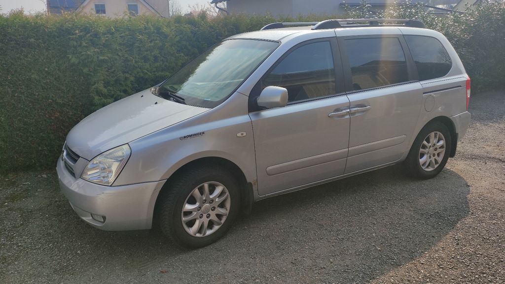 Kia Carnival 235.000 km 3.990 &euro; Reinsdorf 08141