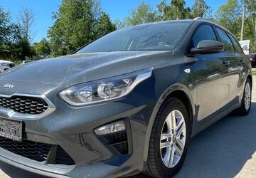 Kia ceed Sportswagon 90.000 km 12.999 &euro; Chemnitz 09114