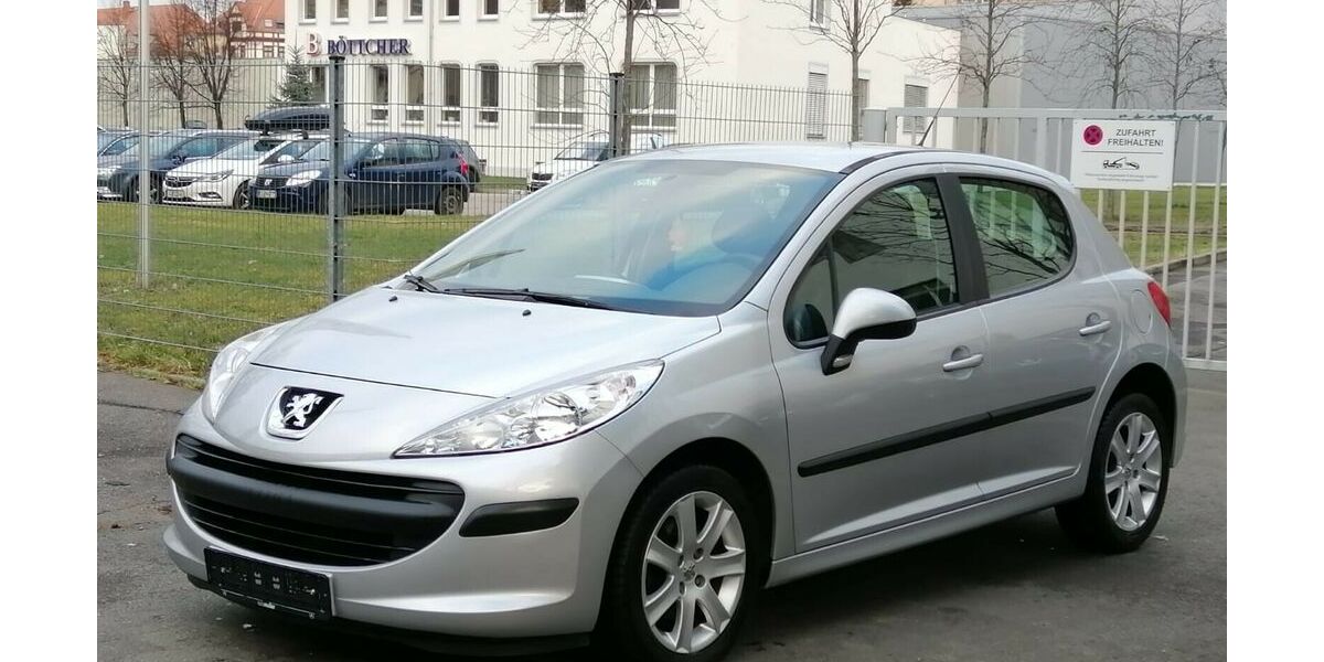 Peugeot 207 141.000 km 3.999 &euro; Chemnitz 09120
