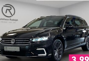 VW Passat Variant 70.448 km 22.219 &euro; Oelsnitz/Erzgebirge 09376