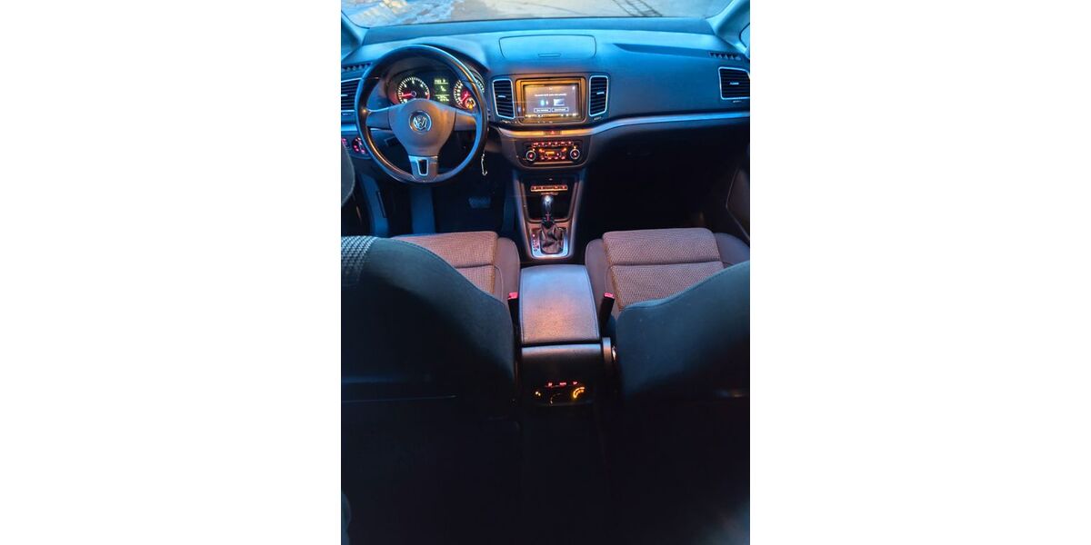 VW Sharan 237.000 km 9.500 &euro; Chemnitz 09120