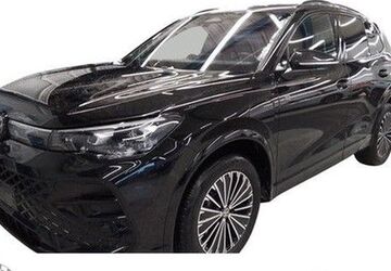 VW Tiguan 29.443 km 47.975 &euro; Bernsdorf 09337