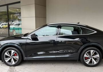 Audi Q8 20.000 km 43.995 &euro; Chemnitz 09114