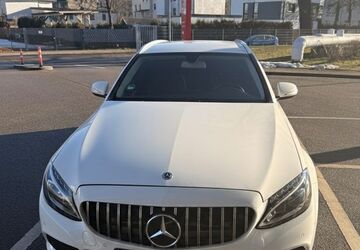 Mercedes-Benz C 200 142.000 km 17.000 &euro; Chemnitz 09123