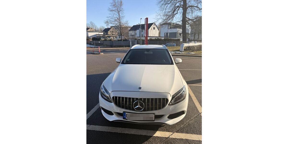 Mercedes-Benz C 200 142.000 km 17.000 &euro; Chemnitz 09123