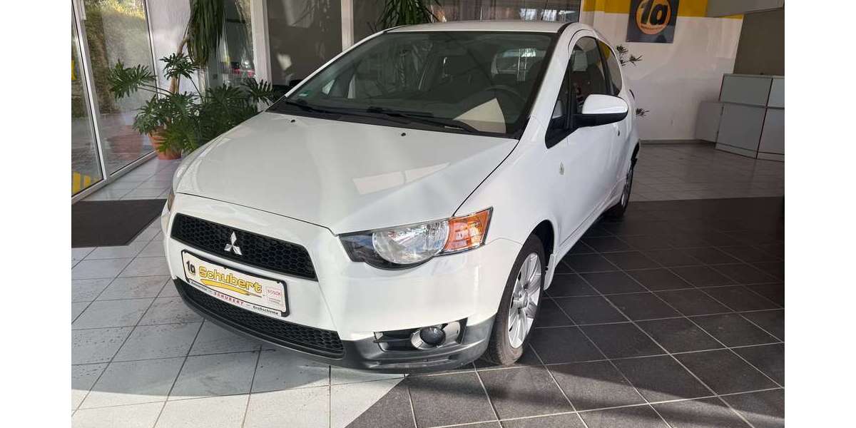 Mitsubishi Colt 71.253 km 5.799 &euro; Großschirma 09603
