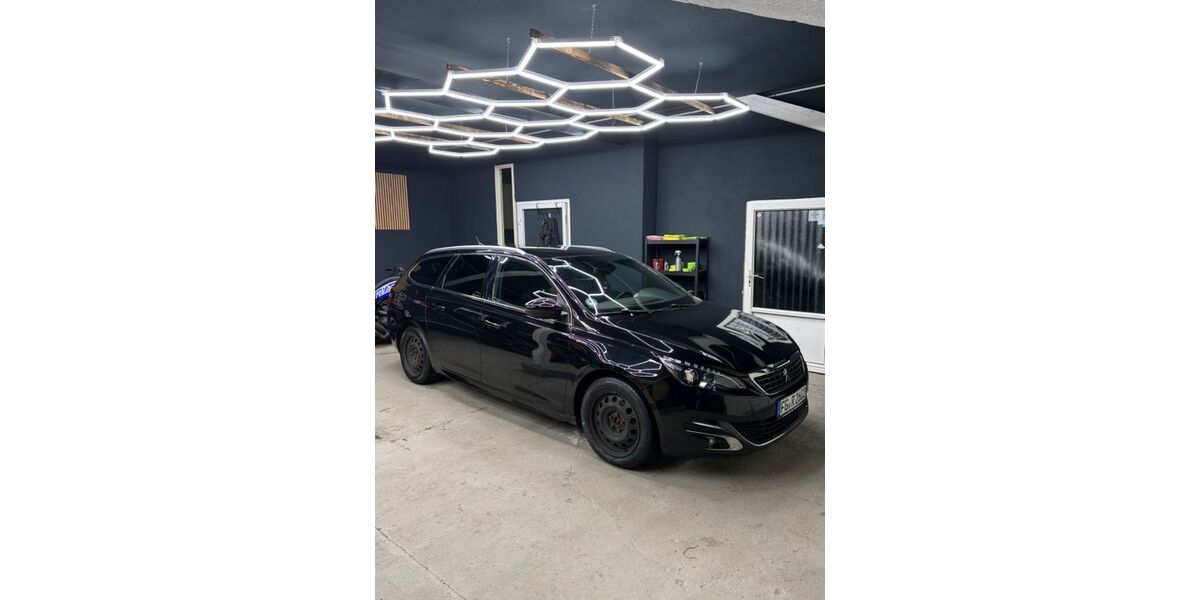 Peugeot 308 140.000 km 7.000 &euro; Oberschöna 09600