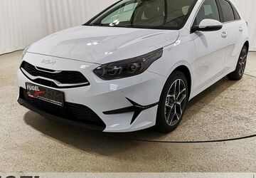 Kia ceed / Ceed 2.999 km 22.799 &euro; Chemnitz - Mittelbach 09224