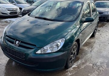 Peugeot 308 122.292 km 2.499 &euro; Chemnitz 09114