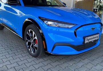 Ford Mustang Mach-E 38.000 km 38.990 &euro; Glauchau 08371