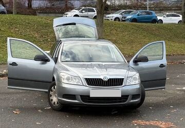 Skoda Octavia 127.000 km 5.200 &euro; Chemnitz 09122
