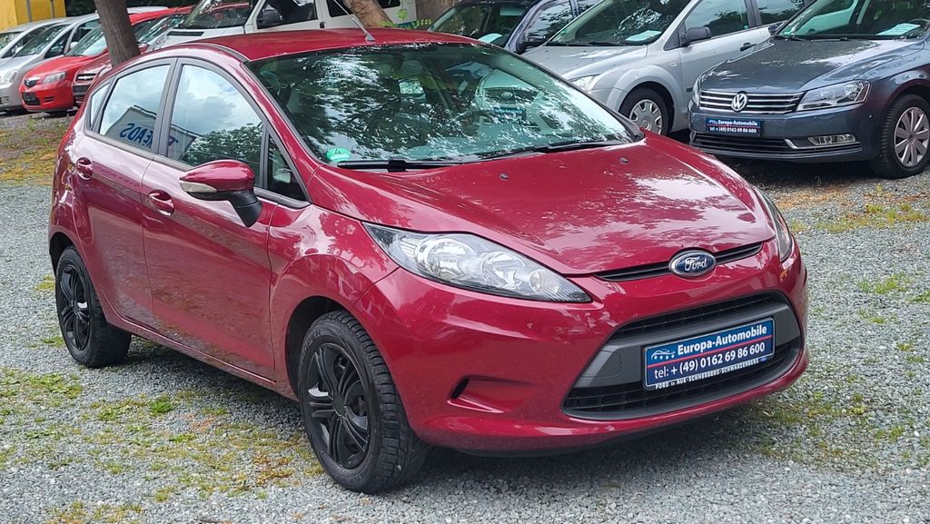 Ford Fiesta 61.000 km 4.300 &euro; Chemnitz 09114