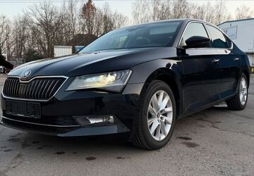 Skoda Superb 60.455 km 13.250 &euro; Chemnitz 09117