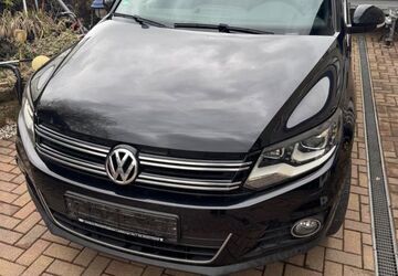 VW Tiguan 183.000 km 9.500 &euro; Mittweida 09648