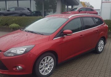 Ford Focus 89.827 km 9.790 &euro; Annaberg-Buchholz 09456