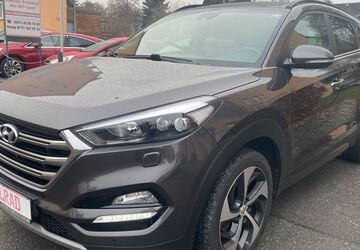 Hyundai TUCSON 120.000 km 14.900 &euro; Chemnitz 09114