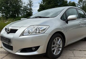 Toyota Auris 69.000 km 5.499 &euro; Chemnitz 09114