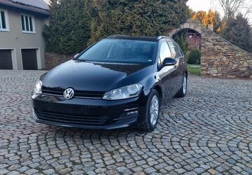 VW Golf 171.500 km 9.199 &euro; Siebenlehn Großschirma 09603