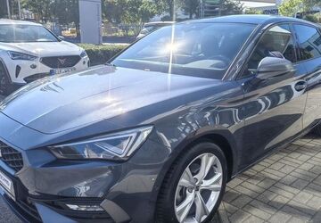 Seat Leon 35.482 km 26.980 &euro; Waldheim 04736