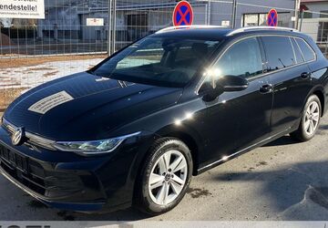 VW Golf 28.050 km 26.899 &euro; Chemnitz - Mittelbach 09224