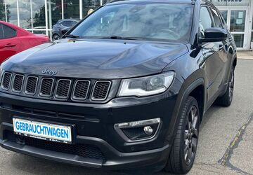 Jeep Compass 69.950 km 25.000 &euro; Chemnitz 09130