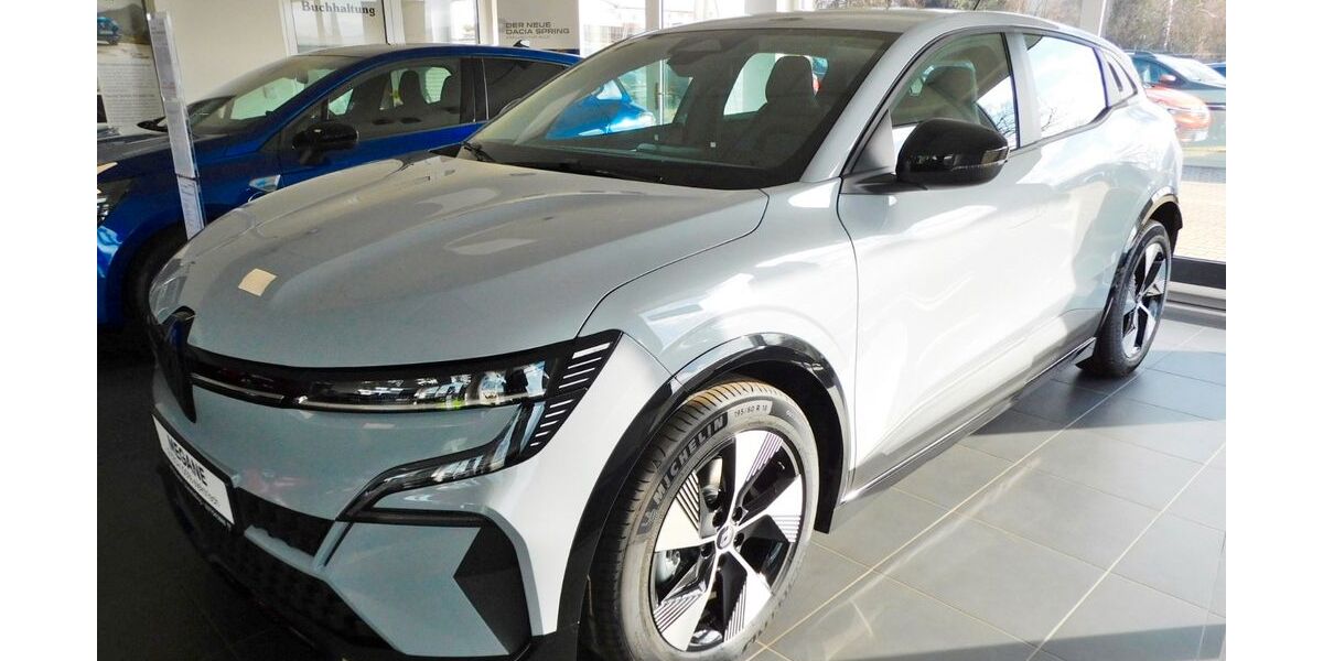 Renault Megane 10 km 31.900 &euro; Zwönitz 08297