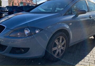 Seat Leon 133.080 km 1.690 &euro; Chemnitz 09113