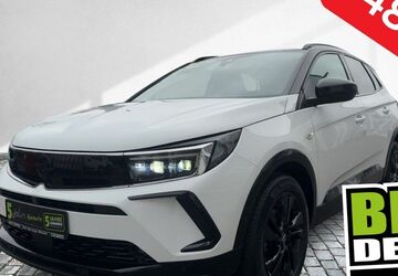 Opel Grandland (X) 24.497 km 19.801 &euro; Chemnitz 09116