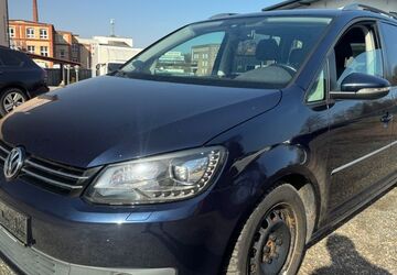VW Touran 231.000 km 7.999 &euro; Chemnitz 09120