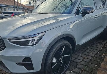 Volvo XC40 2.000 km 40.900 &euro; Chemnitz OT Röhrsdorf 09247