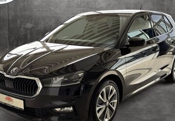 Skoda Fabia 18.433 km 18.850 &euro; Chemnitz 09116