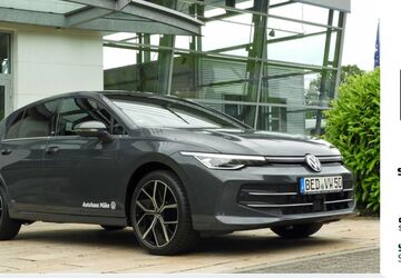 VW Golf 16.210 km 29.850 &euro; Brand-Erbisdorf 09618