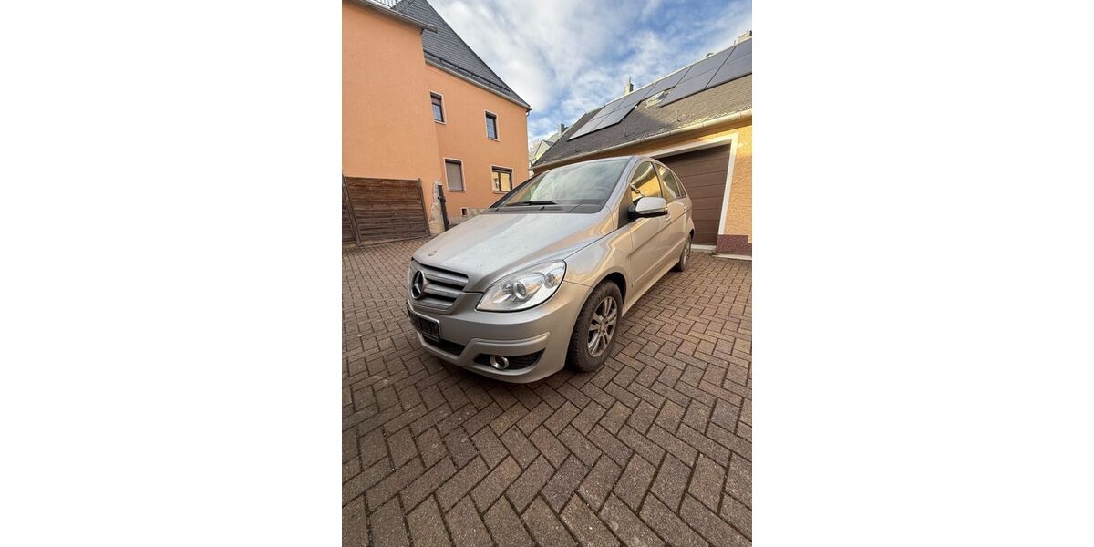 Mercedes-Benz B 170 95.336 km 3.800 &euro; Elterlein 09481