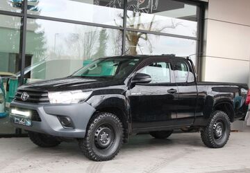Toyota Hilux 98.000 km 29.995 &euro; Chemnitz 09114