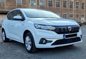 Dacia Sandero 61.900 km 9.990 &euro; Chemnitz 09116